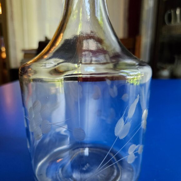 Tall Blown Glass Etched Decanter with Stopper. Bar Ware 15” Tall - Picture 5 of 5